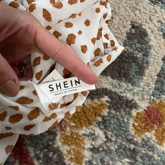 Cheetah Leopard print dress - size small - Picture 3 of 9